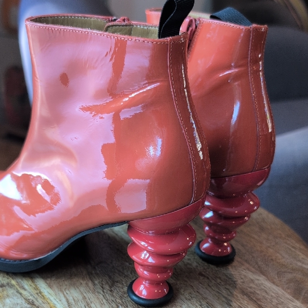 John Fluevog The Powerhouse Rashida patent ankle boots in Orange - Picture 4 of 12